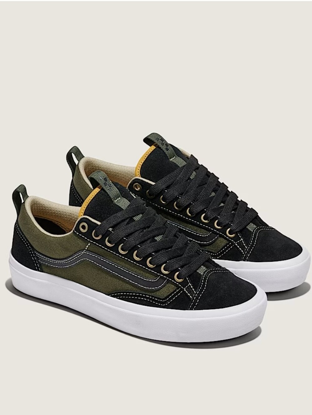 Vans Skate Old Skool 36+ Men's Low-Top Skate Sneakers in Black & Olive Size 9.5